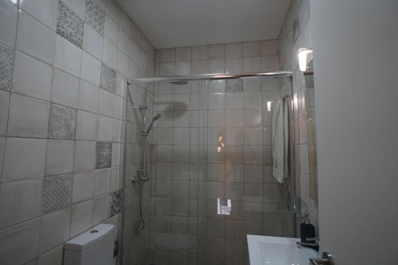 Stylish House - Air Cond, Breakfast, Free Parking, By Porto With Love Lda Vila Nova de Gaia Luaran gambar